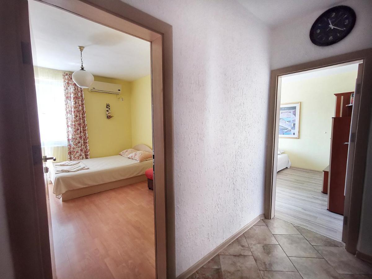 Амбър Апартамент И Стая За Гости Sozopol Luaran gambar
